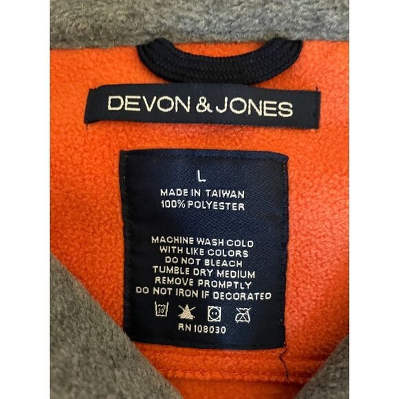 Devon & Jones Men's Sz Large Fleece Sweater Orange 2 Pockets 1/4 Zip Husky Dog - Picture 8 of 11